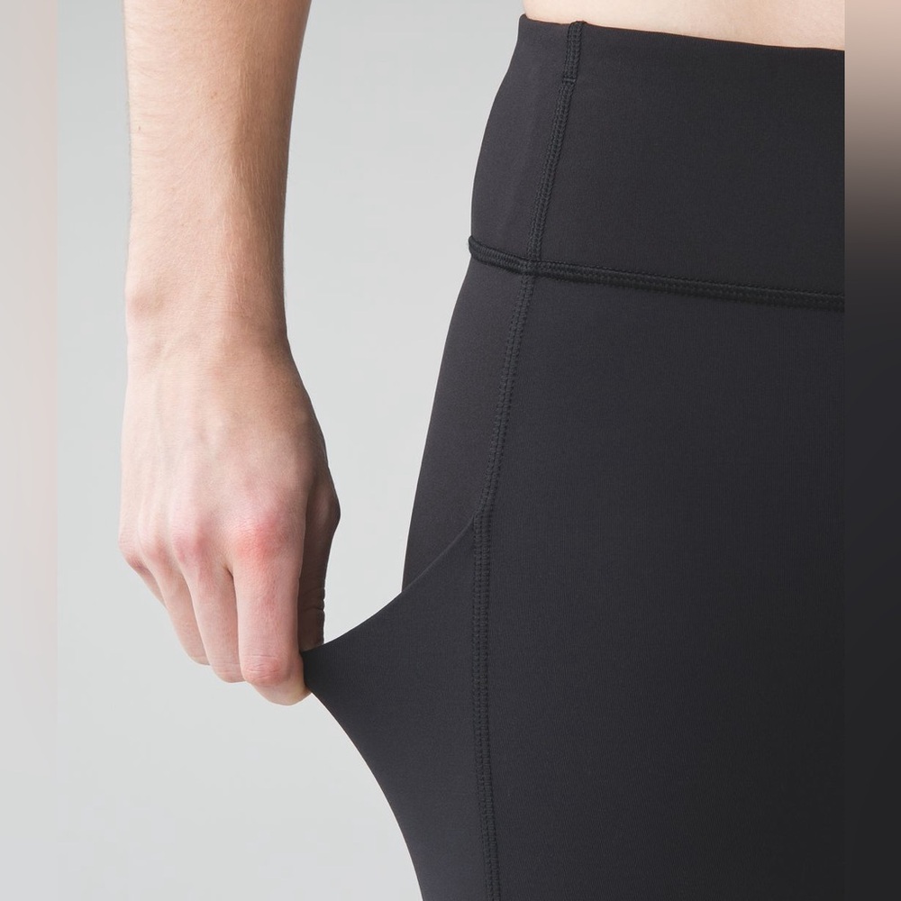Lululemon Speed Tight Black High Rise Leggings with Pockets and Ruched Ankles - Picture 5 of 10